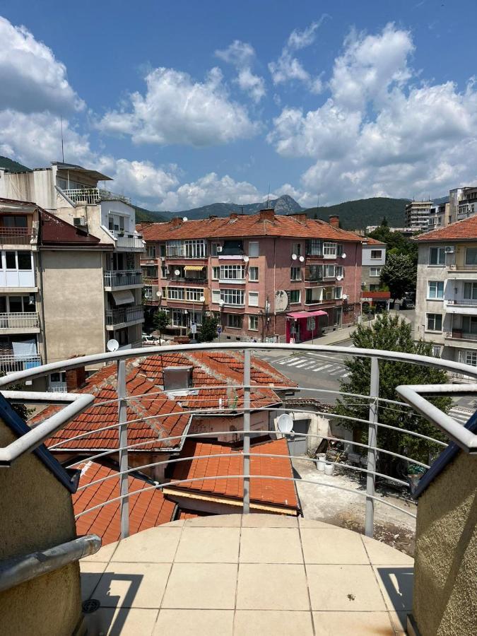 Hotel Kredo Sliven Eksteriør bilde